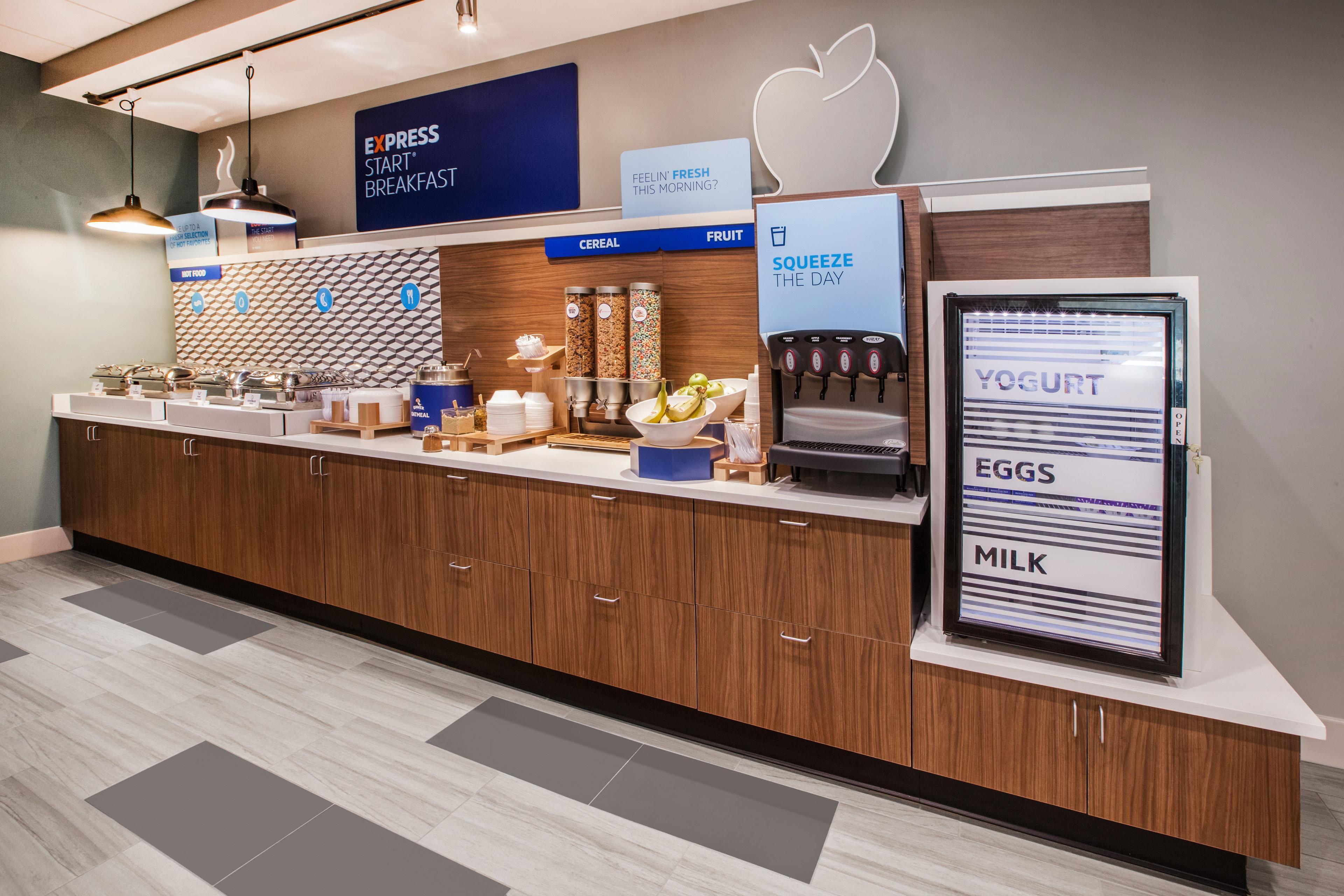 Holiday Inn Express & Suites - Olathe West By Ihg Buitenkant foto